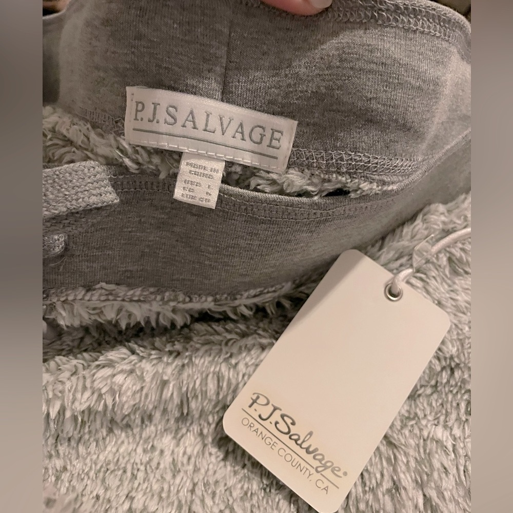 PJ SALVAGE Let’s Get Cozy Shorts NEW - Picture 5 of 5